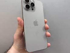 iPhone 16 pro max 256 g 🔋90%