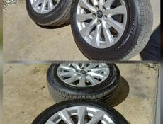 R17 , 215/60