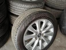 R17 , 215/60