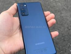 Самсунг s20FE