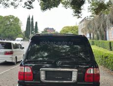 Lexus LX