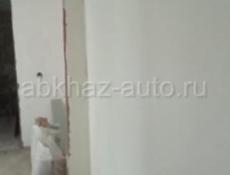 Продается квартира в центре улица В.Г.Ардзынба д.23кв.9