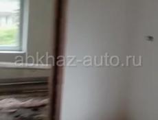 Продается квартира в центре улица В.Г.Ардзынба д.23кв.9