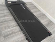 Беговая лента почти новая 