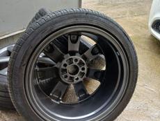 R18 225/45