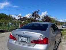 Nissan fuga