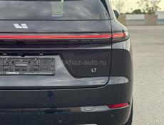 Lixiang L7