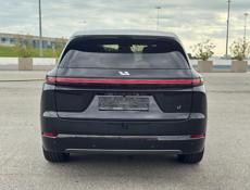 Lixiang L7