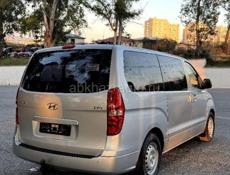 Hyundai H1