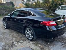 Nissan fuga