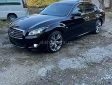 Nissan fuga
