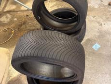 CONTINENTAL ALL SEASON 245/40 R19