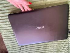 Ноутбук ASUS