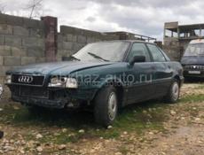 Audi 80