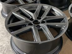 На Lexus is f sport 