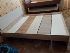 Продаются кровати и горка.