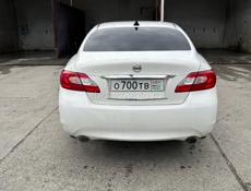 Nissan fuga