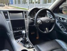 Infiniti Q45