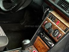 Mercedes-Benz 124