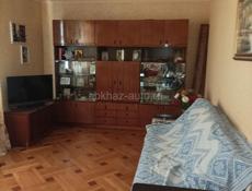 Продам квартиру на 1мэтаже трешку кемпинг