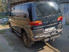 Mitsubishi Dingo