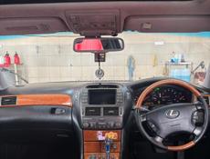 Toyota Celsior