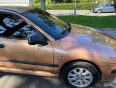 Mitsubishi Carisma