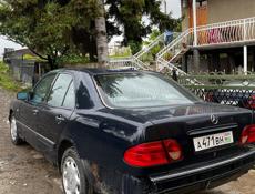 Mercedes-Benz E-Класс