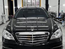 Mercedes-Benz S-Класс