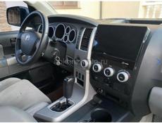 Toyota Sequoia