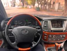 Lexus LX