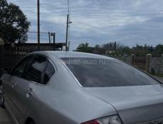Nissan fuga