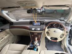 Nissan Fuga