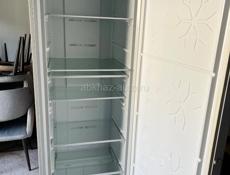 продается мебель,столы,стулья 