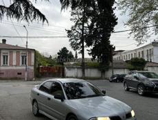 Mitsubishi Carisma