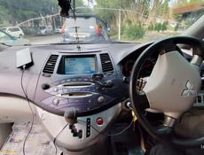 Mitsubishi Grandis
