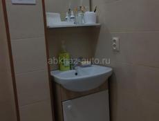 Сдаётся 2х комнатная квартира на Мачаре 