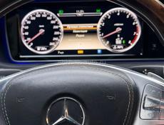 Mercedes-Benz S-Класс