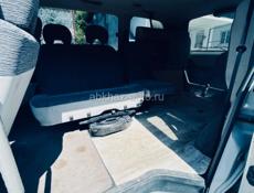 Mitsubishi L 400