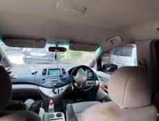 Mitsubishi Grandis