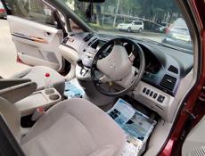 Mitsubishi Grandis