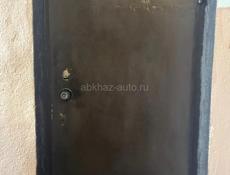 Продам в Гагре квартиру на Лакоба 9 или обменяю однушку на кемпинге с доплатой