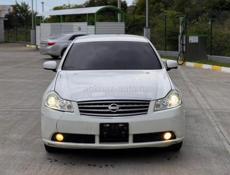 Nissan fuga