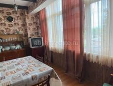 Продам 3 комнатную в Гагре возле моря 
