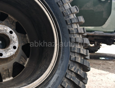 37/12.5 r 17 Maxxis trepador 