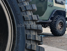 37/12.5 r 17 Maxxis trepador 
