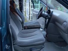 Chrysler Voyager