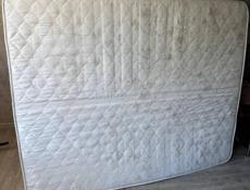 Продам двуспальную кровать, БУ