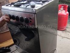 Продам газовую плиту