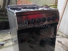 Продам газовую плиту